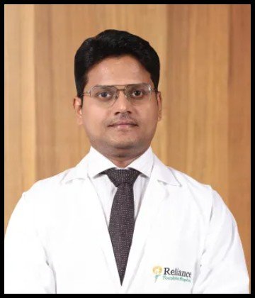 Dr. Amol Kakade is Radiation Oncologist at Sir H. N. Reliance Foundation Hospital, Girgaon, Mumbai