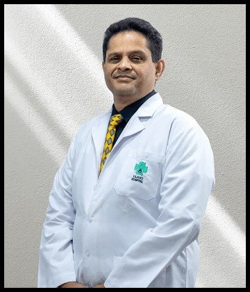 Dr. Darshan Parulkar is Oral and Maxillofacial Surgeon at Lilavati Hospital and Research Centre, Bandra West, Mumbai