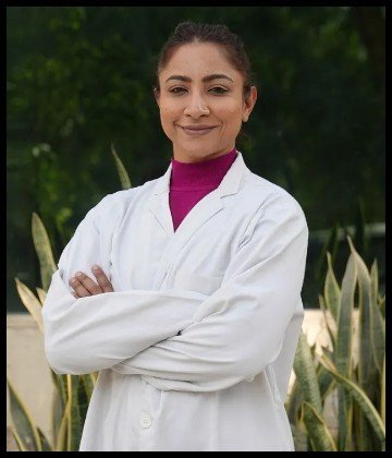 Dr. Priyanka Pal Mantri is Dermatologist at Max Hospital, Sector 43, Gurugram