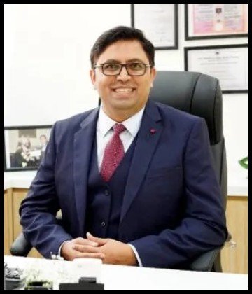 Dr. Vikrant Kale is Consultant Ophthalmologist and Surgeon at Ruby Hall Clinic, Sassoon Road, Sangamvadi, Pune, Maharashtra, India