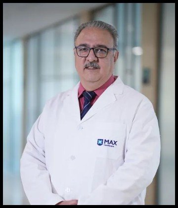 Dr. Vikas Taneja is Paediatrician and Paediatric Intensivist at Max Super Speciality Hospital, Dwarka, New Delhi