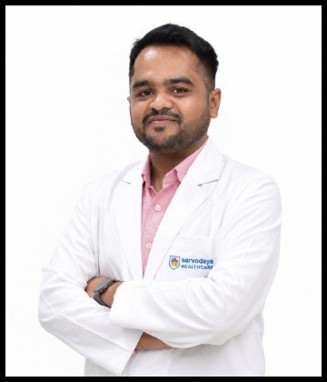 Dr. Aneesh Karwa is Specialist at Sarvodaya Hospital, Greater Noida West
