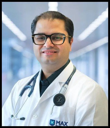 Dr. Apar Jindal is Pulmonologist at Max Smart Super Speciality Hospital, Saket, New Delhi