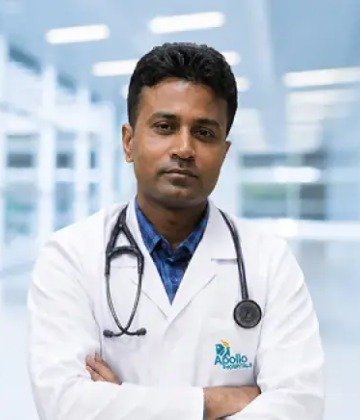 Dr. Aritra Konar is Specialist at Apollo Gleneagles Hospitals