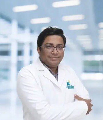 Dr. Sandip Kumar Chandra is Specialist at Apollo Gleneagles Hospitals