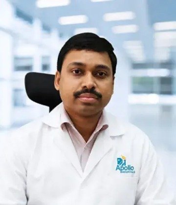 Dr. Kishalaya Karan is Specialist at Apollo Gleneagles Hospitals