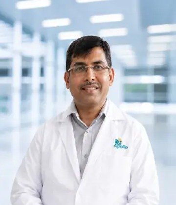 Dr. Akhter Jawade is Specialist at Apollo Gleneagles Hospitals