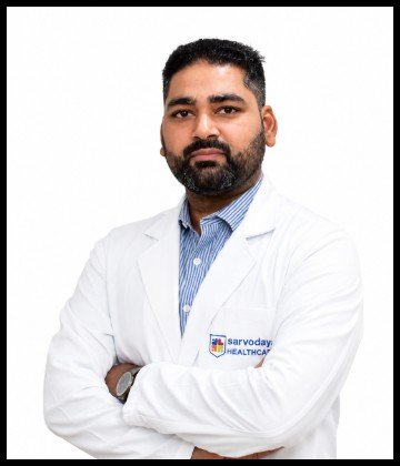 Dr. Mohnish Tripathi is Specialist at Sarvodaya Hospital, Greater Noida West