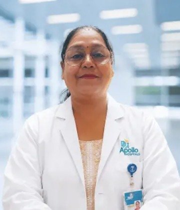 Dr. Saswati Mukhopadhyay is Specialist at Apollo Gleneagles Hospitals