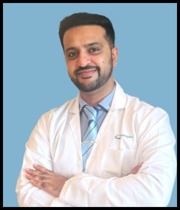 Dr. Raghav Mago is Plastic Surgeon at Gleneagles Hospital, Parel, Mumbai