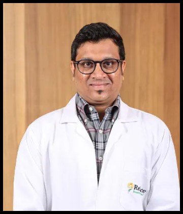 Dr. Rishabh N Nanavati is Rheumatologist at Sir H. N. Reliance Foundation Hospital, Girgaon, Mumbai
