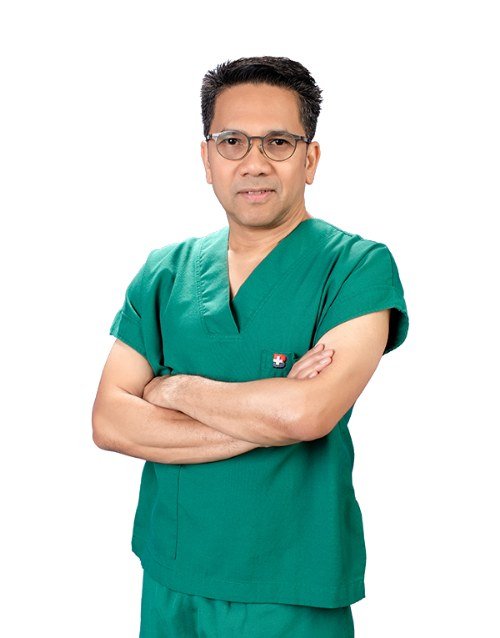 Dr. Vajara Phiphobmongkol - Orthopaedic Surgeon in Bangkok, Thailand | Satyug Healthcare