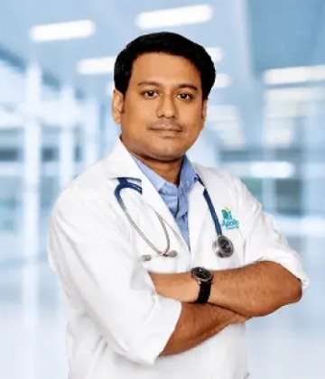 Dr. Satadru Biswas is Specialist at Apollo Gleneagles Hospitals