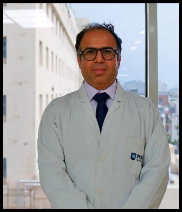 Dr. Naveen Pandita is Spine Surgeon at Max Super Speciality Hospital, Vaishali, Ghaziabad