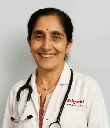 Dr. Reena Shrotri-Radiologist-Book Appointment Online