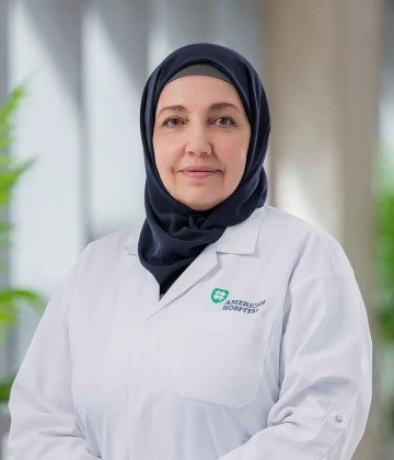 Dr. Damia Al Heeti - Obstetrician and Gynaecologist in Dubai, UAE | Satyug Healthcare