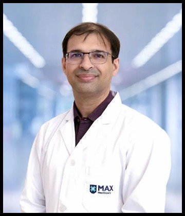 Dr. Nishank Mehta is Orthopaedic & Spine Surgeon at Max Smart Super Speciality Hospital, Saket, New Delhi
