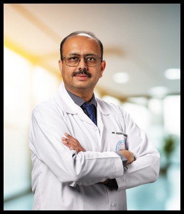 Dr. Dushyant Mandlik is Head and Neck Surgical Oncologist and Reconstructive Surgeon at HCG Aastha Cancer Centre, Sola, Ahmedabad