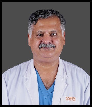Dr. Praveen Varma is Cardiothoracic and Vascular Surgeon at Amrita Hospital, Kochi