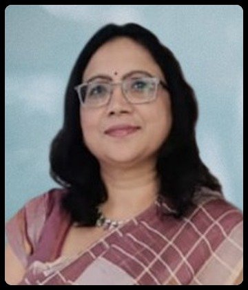 Dr. Reeta Agarwal is Obstetrician and Gynaecologist at Renova Hospital, Kompally, Secunderabad
