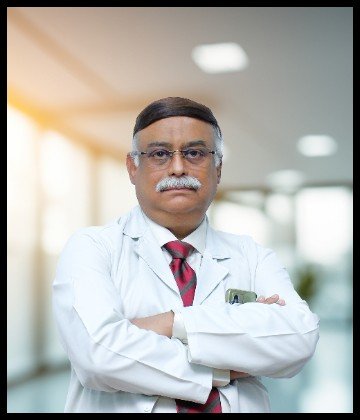 Dr. Sirshendu Roy is Head and Neck Surgical Oncologist at HCG Manavata Cancer Centre, Mumbai Naka, Nashik