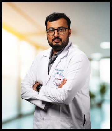 Dr. Tanay Shah is Surgical Oncologist at HCG Aastha Cancer Centre, Sola, Ahmedabad