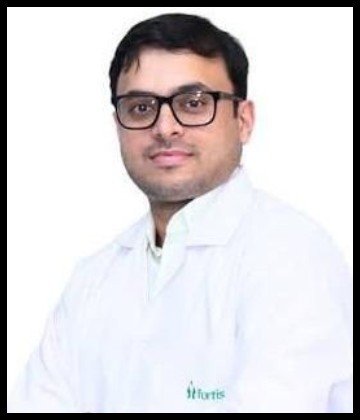 Dr. Tejas Prakash Vispute is Surgical Oncologist at Fortis Hospital, Kalyan