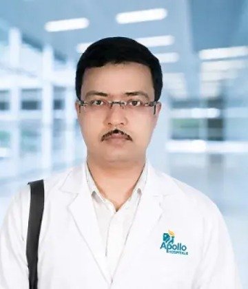 Dr. Suddhasatwya Chatterjee is Specialist at Apollo Gleneagles Hospitals