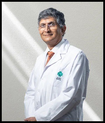 Dr. Manish S. Shah is Ophthalmologist at Lilavati Hospital and Research Centre, Bandra West, Mumbai