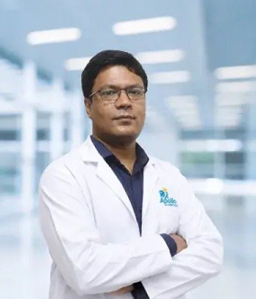Dr. Mir Reza Kamal is Specialist at Apollo Gleneagles Hospitals