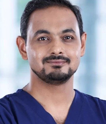 Dr. Mohammed Idhrees – Senior Consultant Cardiothoracic & Vascular Surgery, SIMS Hospital Chennai India